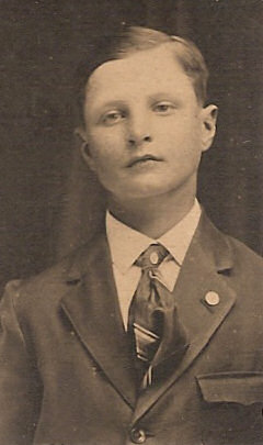 Raymond E. Anderson, Lesser, Wisconsin, circa 1916