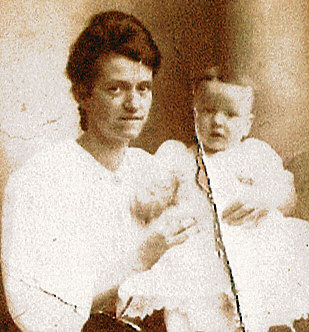 Louella Brunner Pinder Parrett, mother of Howard West Sr., circa 1905, used with permission of the family
